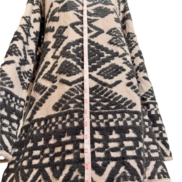 Lucky Brand Tribal Waterfall Cardigan | Grannycore Boho Knit | Neutral Layer - Picture 7 of 10